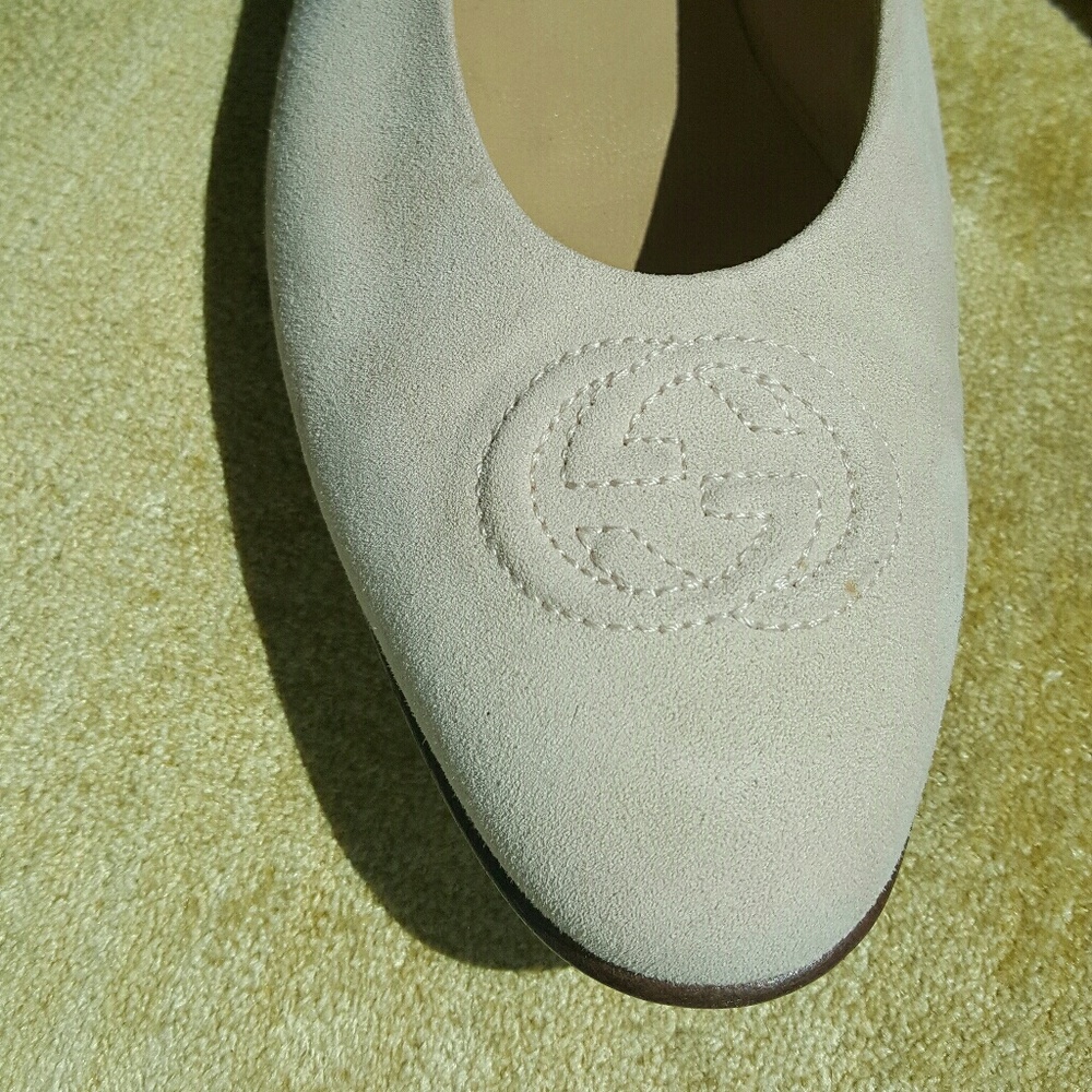 Gucci Shoe - Picture 2 of 5